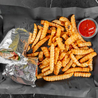 Vegetarian Wrap with Fries